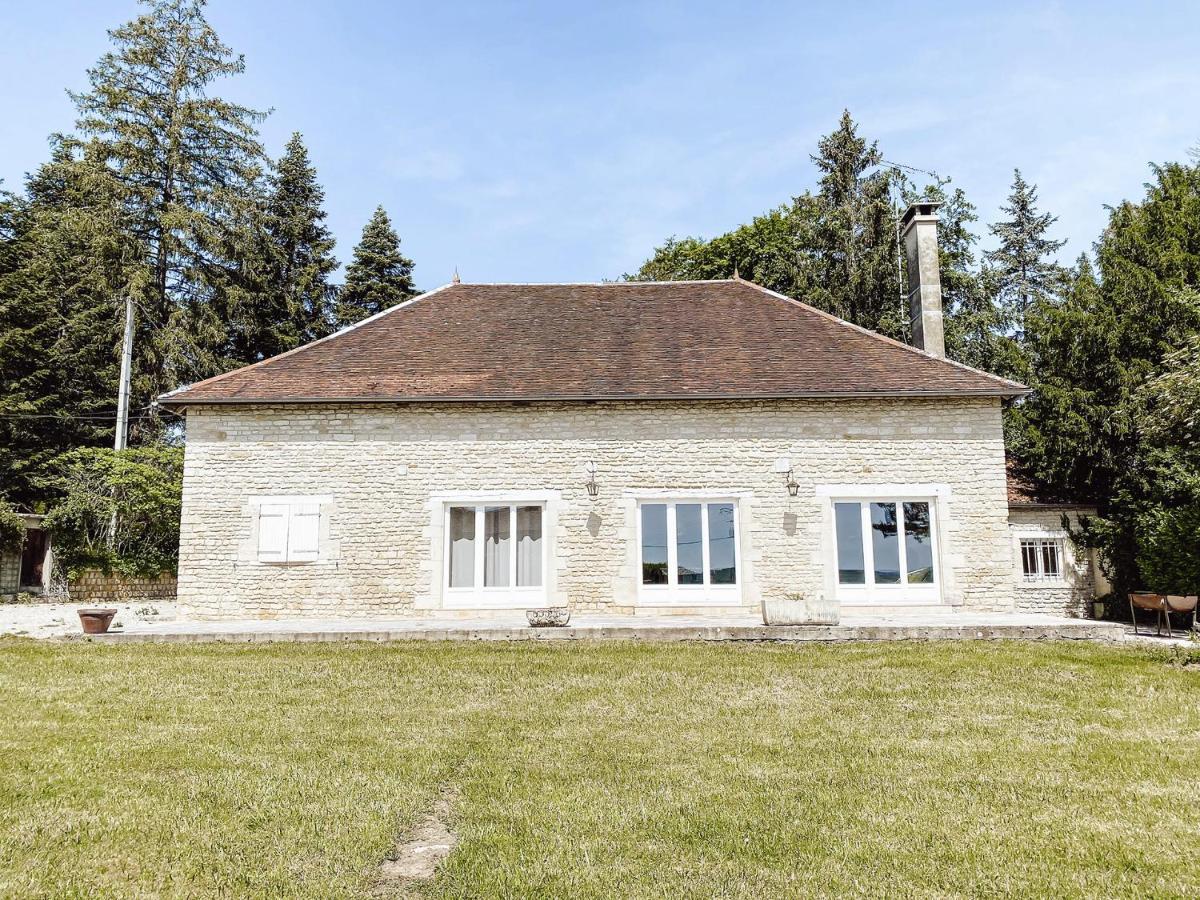 Le Val Suzenay Guest House Vendeuvre-sur-Barse ภายนอก รูปภาพ
