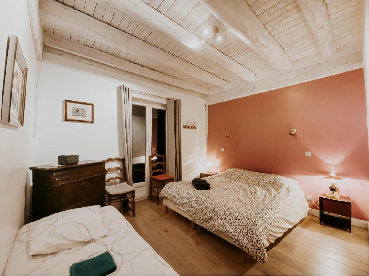 Le Val Suzenay Guest House Vendeuvre-sur-Barse ภายนอก รูปภาพ